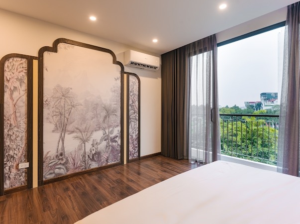 A charming and spacious four bedrooms for rent in Xuan Dieu st, Tay Ho