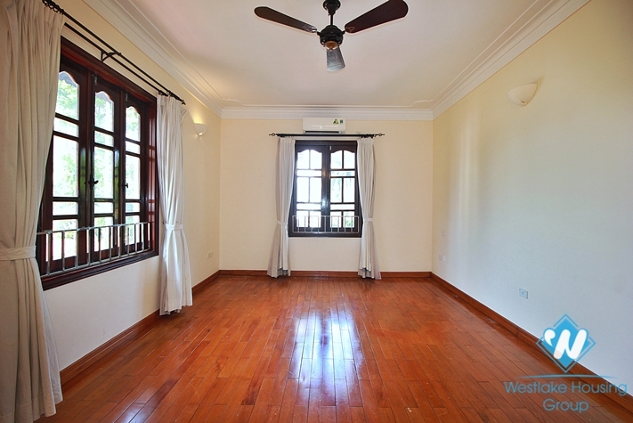 Gorgeous villa with swimming pool for rent in Tay Ho, Hanoi