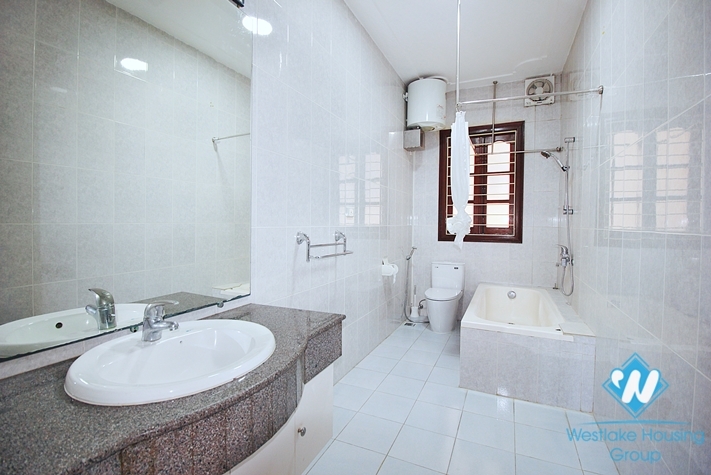 Gorgeous villa with swimming pool for rent in Tay Ho, Hanoi