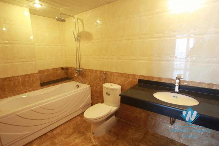 Beautiful apartment for rent in Xuan Dieu, Tay Ho, Hanoi
