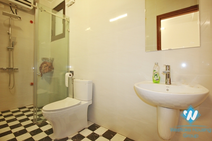 Unfurnished and new 4 bedrooms house for rent in Tay Ho, Ha Noi