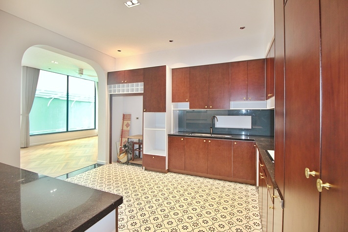 A big villa with garden and swimming pool for rent in Tay ho, Hanoi