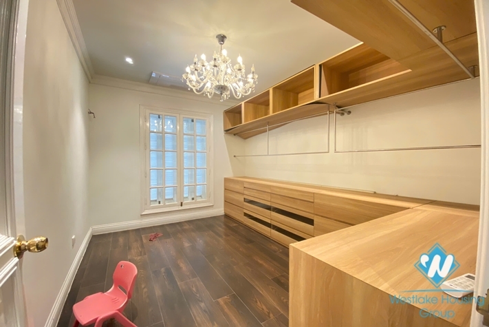 A nice design house for rent in Tay Ho area, Ha Noi city