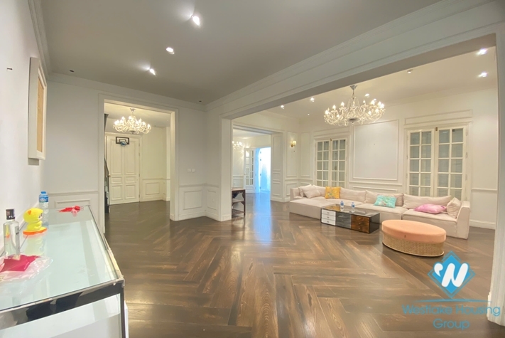 A nice design house for rent in Tay Ho area, Ha Noi city