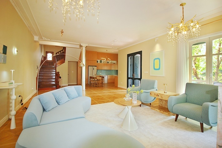 Newly renovated villa for rent in Tay Ho, Ha Noi