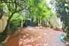 Unfurnished 4 bedrooms house with huge yard for rent in Tay Ho, Ha Noi