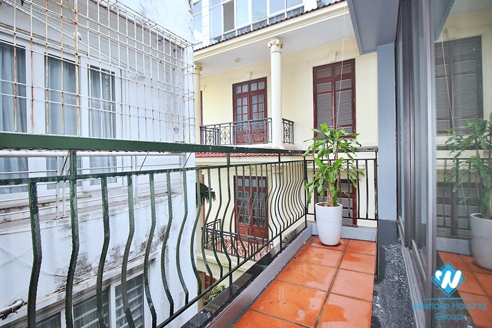 Brand new house with 5 bedrooms for rent in Dang Thai mai st, Tay Ho area