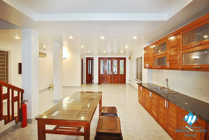 Brand new house with 5 bedrooms for rent in Dang Thai mai st, Tay Ho area