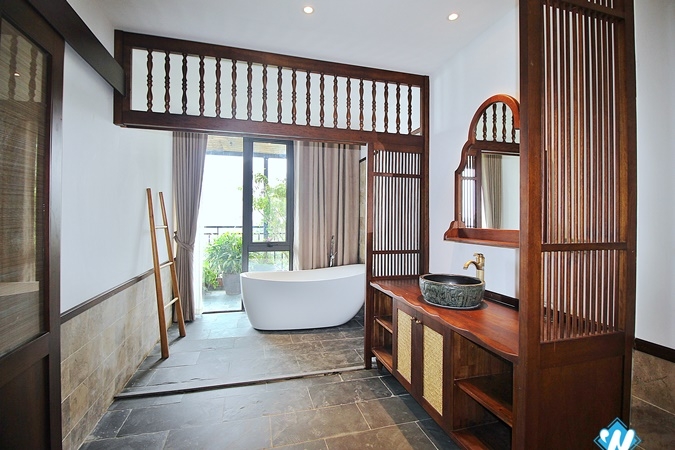 Lake view duplex 4 beds apartment for lease in Quang Khanh st, Tay Ho