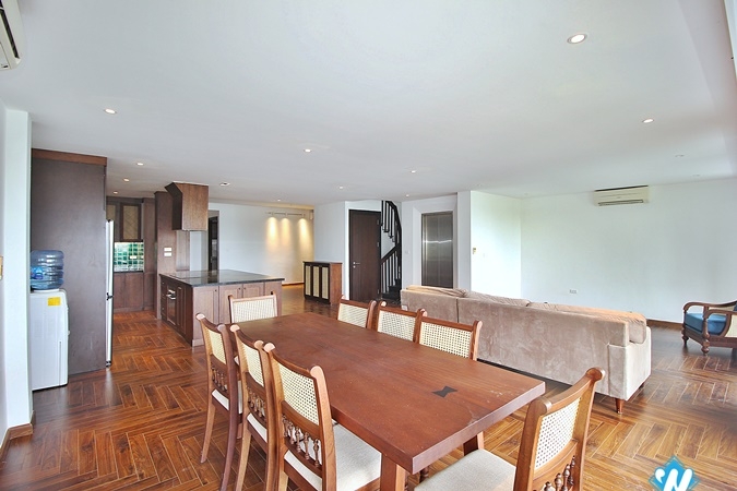 Lake view duplex 4 beds apartment for lease in Quang Khanh st, Tay Ho