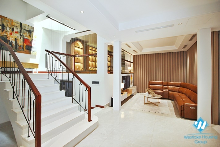 Modern house with full furnished for rent in Dang Thai Mai st, Tay Ho District 