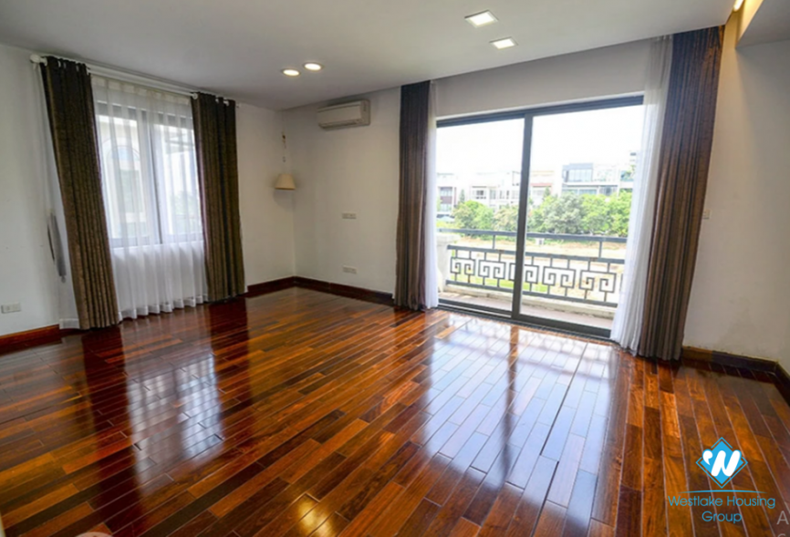 Nice house with nice garden for rent in Ciputra, Tay Ho, Ha Noi