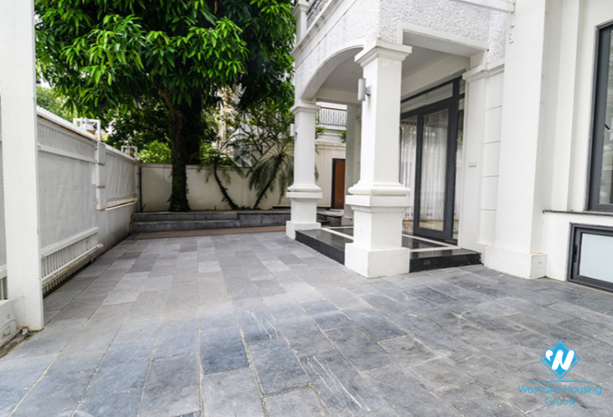 Nice house with nice garden for rent in Ciputra, Tay Ho, Ha Noi