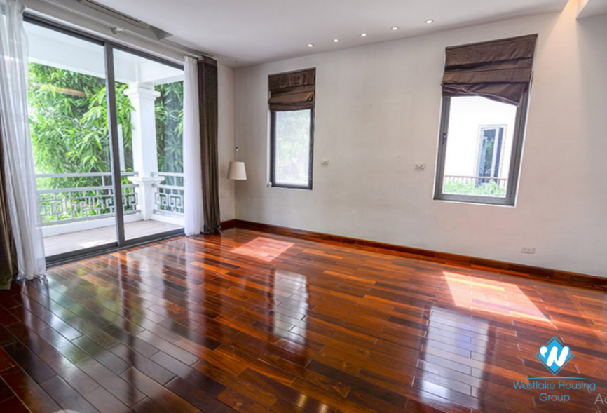 Nice house with nice garden for rent in Ciputra, Tay Ho, Ha Noi