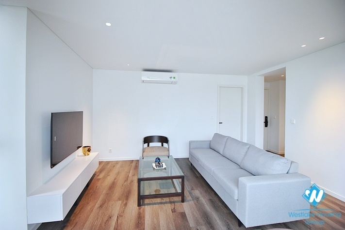 Spacious 1 bedroom apartment for rent in Tu Hoa st, Tay Ho