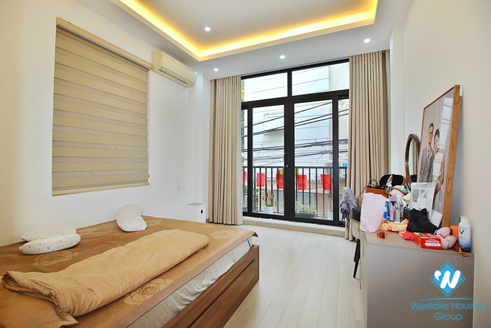 A nice and affordable house for rent in Tay Ho, Ha Noi