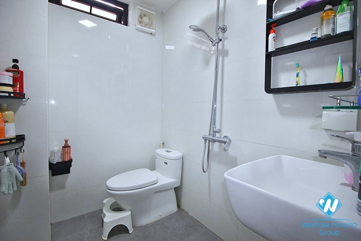 A nice and affordable house for rent in Tay Ho, Ha Noi