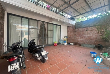 Beautiful house with 4 bedrooms for rent in Dang Thai Mai, near the lake .