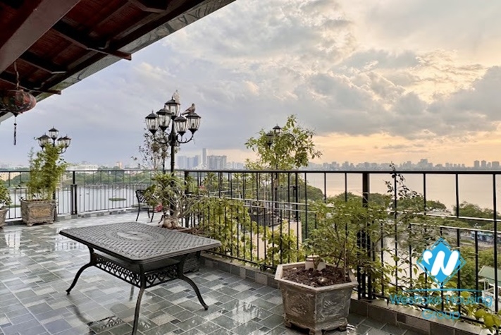 A nicely high floor and elegant apartment for rent in Truc Bach