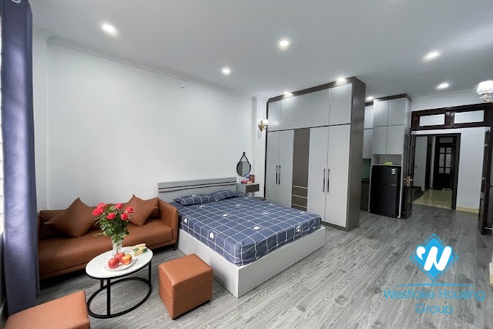 Bright and beautiful a studio apartment for rent in Lac Long Quan st, Tay Ho district.