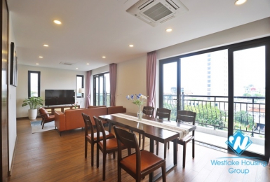 A beautiful 2 bedroom apartment for rent in Tu Hoa st, Tay Ho district.