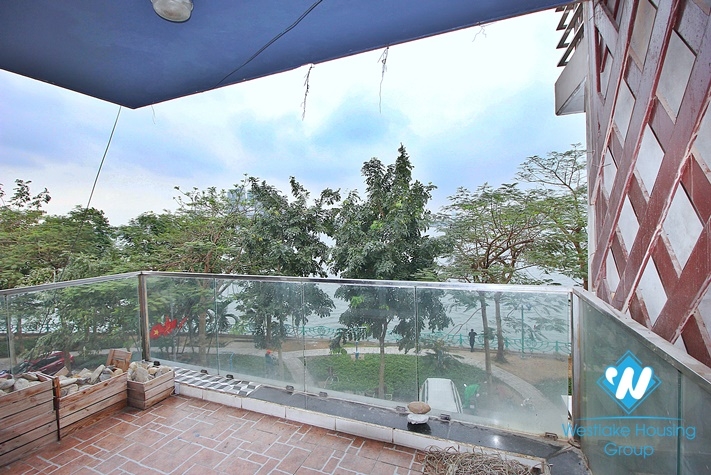 Lake view serviced 3 bedroom apartment for rent in  Tay Ho district.