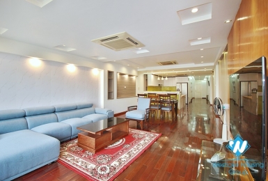 Lake view 3 bedroom apartment for rent in Yen Phu st, Tay Ho district.