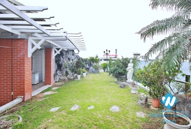 A spacious 2 beds apartment with huge balcony for rent in Au Co st, Tay Ho