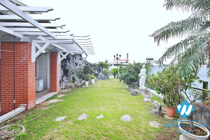 A spacious 2 beds apartment with huge balcony for rent in Au Co st, Tay Ho