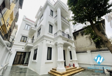 Modern new house 7 bedroom for rent in Lac Long Quan st, Tay Ho district.