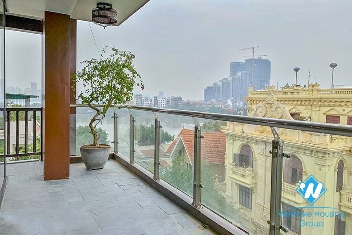 Spectacular lake-view 3 bedrooms apartment for rent in Dang Thai Mai area, Tay Ho