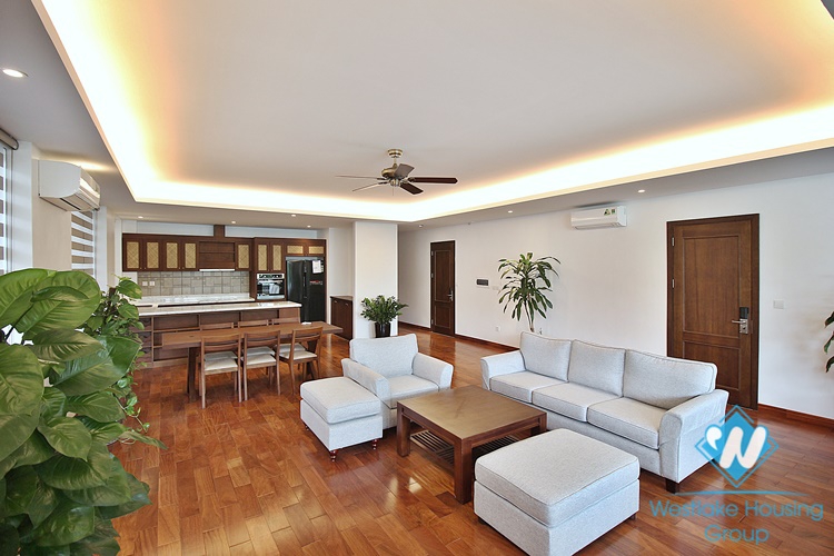 A spacious 03 bedrooms apartment for rent in Tu Hoa st, Tay Ho