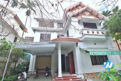 Huge garden house for rent in Lac Long Quan, Tay Ho