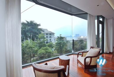 Lake view, new three bedrooms apartment for lease in Tu Hoa st, Tay Ho