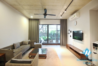 Ground floor 2 bedrooms apartment for rent in Tu Hoa st, Tay Ho