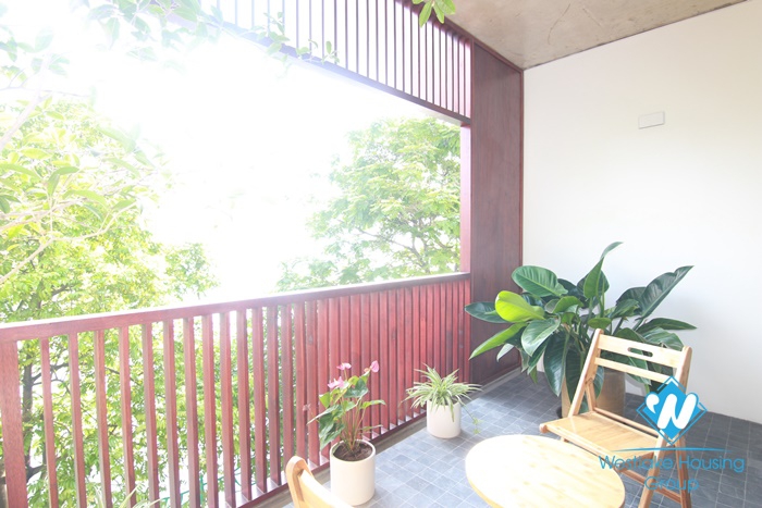 High quality 2 bedroom apartment with lake view for rent in Tay Ho, Ha Noi