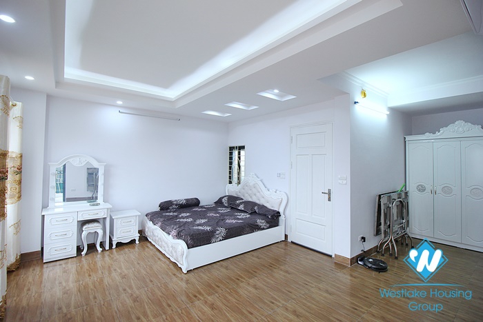 A new and bright studio for rent in Tay ho, Hanoi