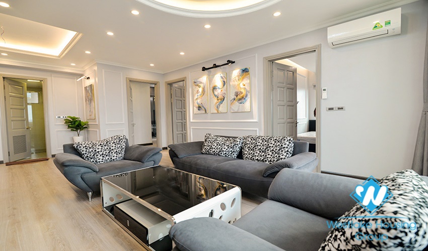 A lovely 4 beds apartment for rent in E building, Ciputra