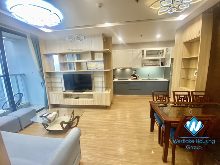 A nice 1 bedroom apartment for rent in Vinhome metropolis, Ba dinh