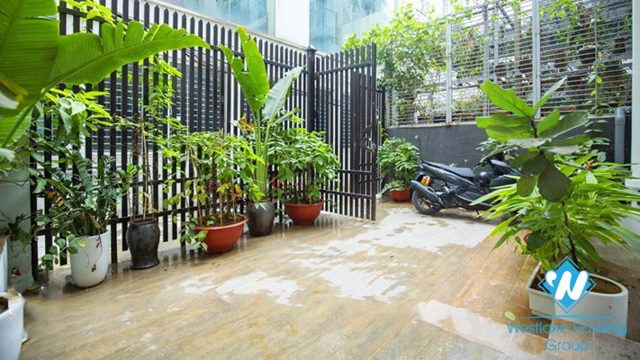 Unfurnished 4 beds house for rent in Au Co st, Tay Ho, Ha Noi
