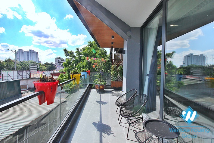 A cutie 2 bedrooms apartment for rent in Nghi Tam st, Tay Ho