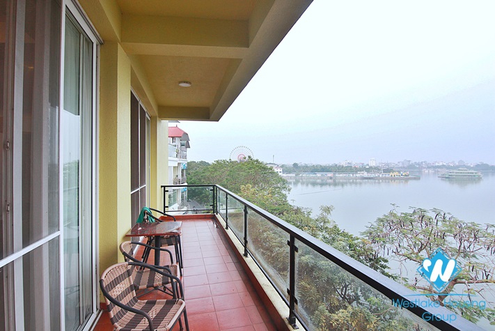 Lake view 03 bedrooms apartment with big balcony for leasing  in Tay Ho area