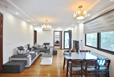 Bright 2 bedrooms apartment for rent in Tay Ho area, Ha Noi