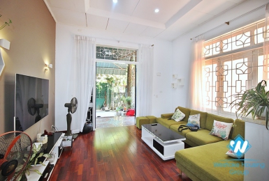 An affordable 3beds apartment for rent in Au Co, Tay Ho