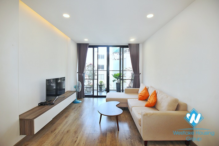 Bright 2beds apartment for rent in Xuan Dieu st, Tay Ho