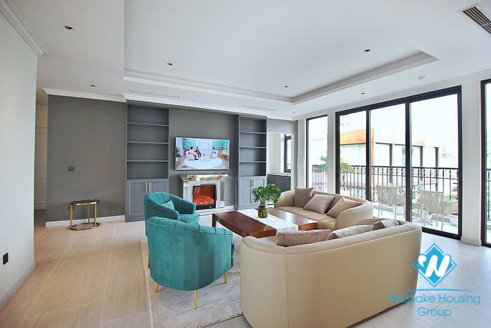 Spacious and brand new 4 beds apartment for lease in To Ngoc Van st, Tay Ho