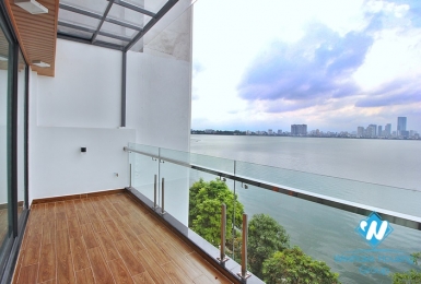 Brand new and lake view 3 bedrooms house for rent in Tu Hoa st, Tay Ho