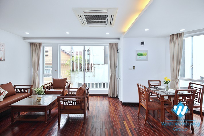 Brightly 2 bedrooms apartment for rent in Xom Chua, Dang Thai Mai, Tay Ho