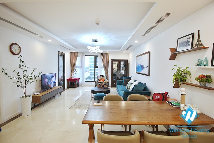 A charming 2+ bedrooms apartment for rent in D'Leroi Soleil buidling, Xuan Dieu, Tay Ho