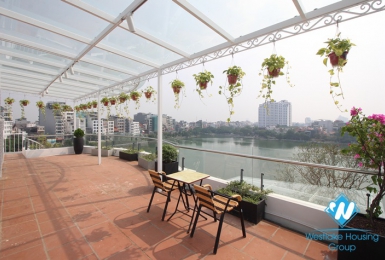 Renovated 3 beds apartment with lakeview for rent in Quang An st, Tay Ho